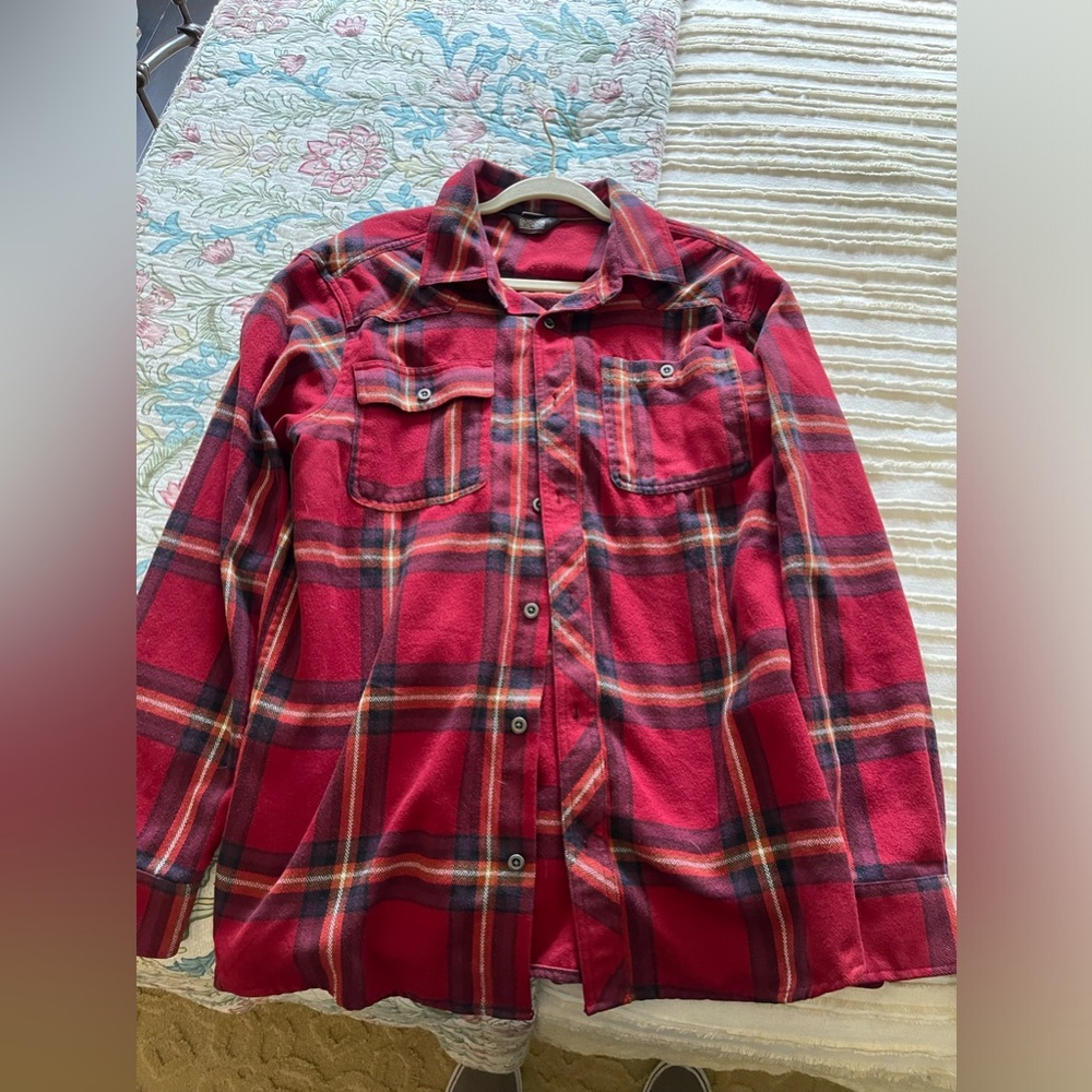 Outdoor research shirt